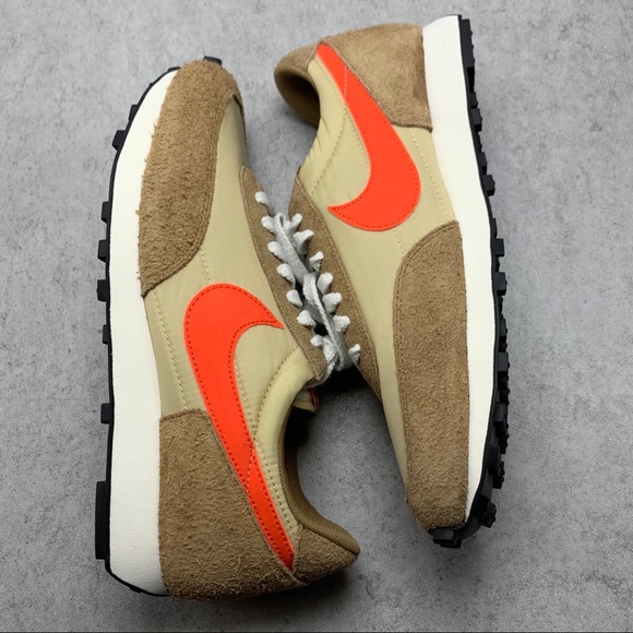 SOLD - Picture 4 of 7